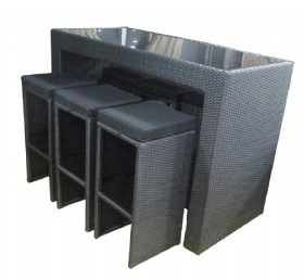 Rattan bar table set